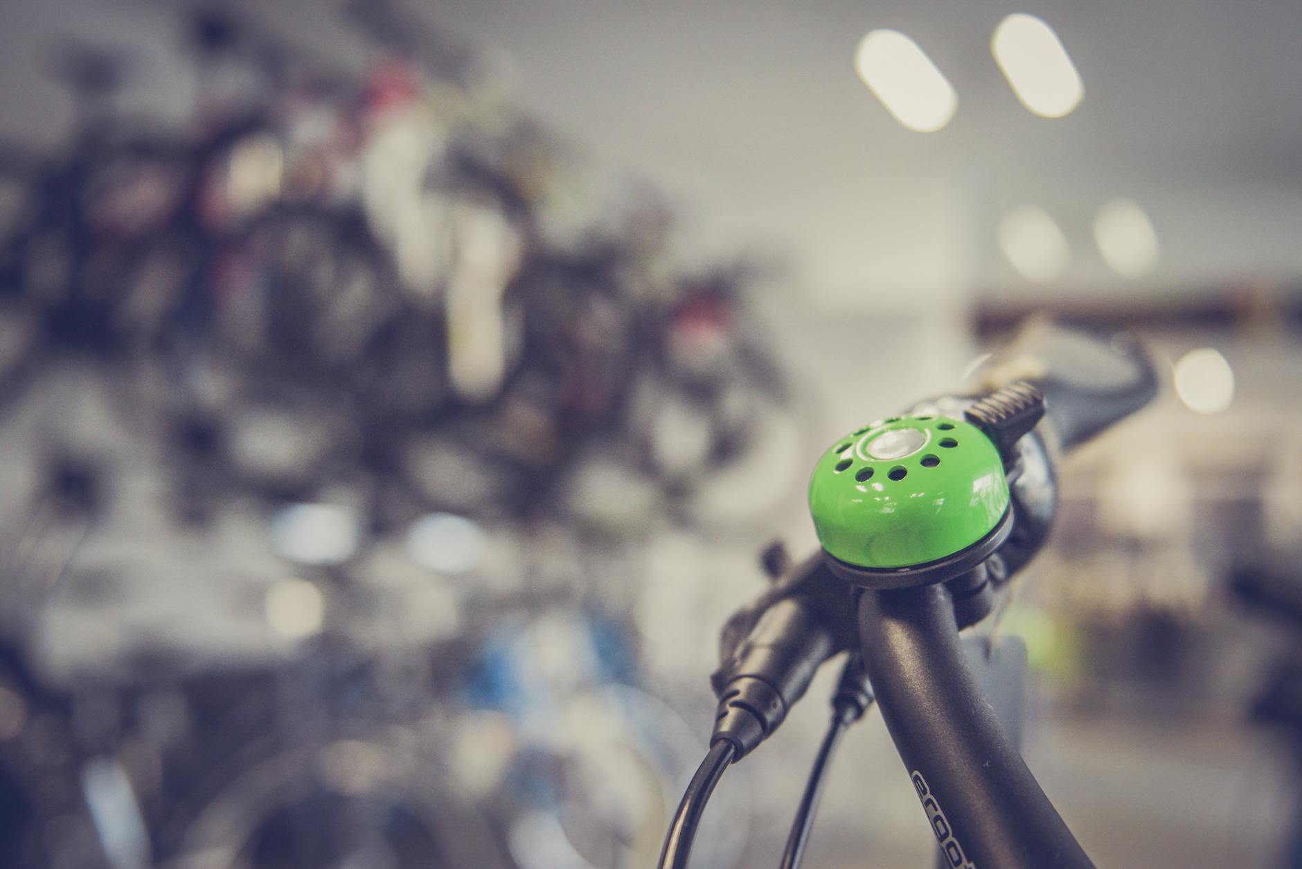 Kask rowerowy - kompleksowy przewodnik do wyboru i bezpieczeństwa - zdjecie w tresci