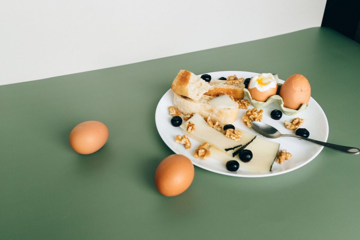 Ile spożyć białka dziennie — poradnik dla rowerzystów - ilustracja artykulu